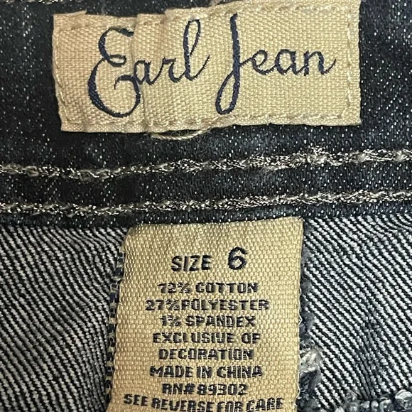 EARL Jeans Rhinestone Butterfly size 6 Waist 30 Inch Length 30 Inch NWT - Picture 4 of 10